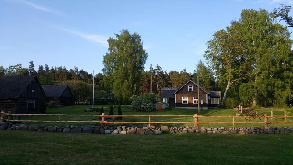 Загородные дома Lääne-Bullersi talu Ruhnu-9